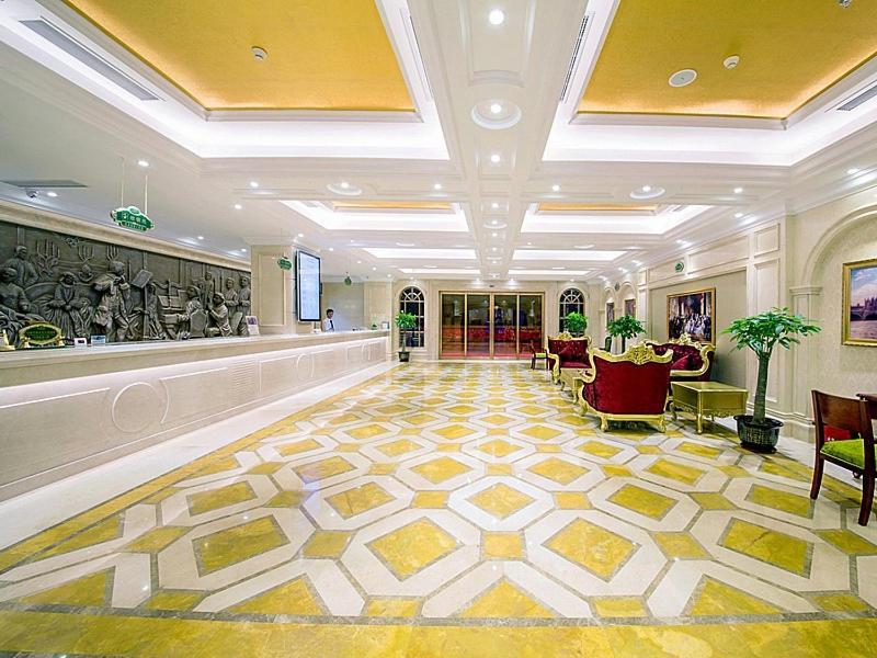 Vienna Hotel Guilin Wanfu Square Экстерьер фото